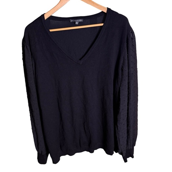 Adrianna Papell Women’s V-neck Pullover Black Textured Sleeves Sweater 2X - Picture 2 of 10